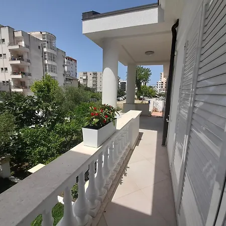 Kurti Durres